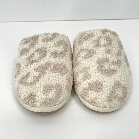 BAREFOOT DREAMS CozyChic Barefoot In the Wild Slipper Cream Stone Small NWT - Picture 2 of 10